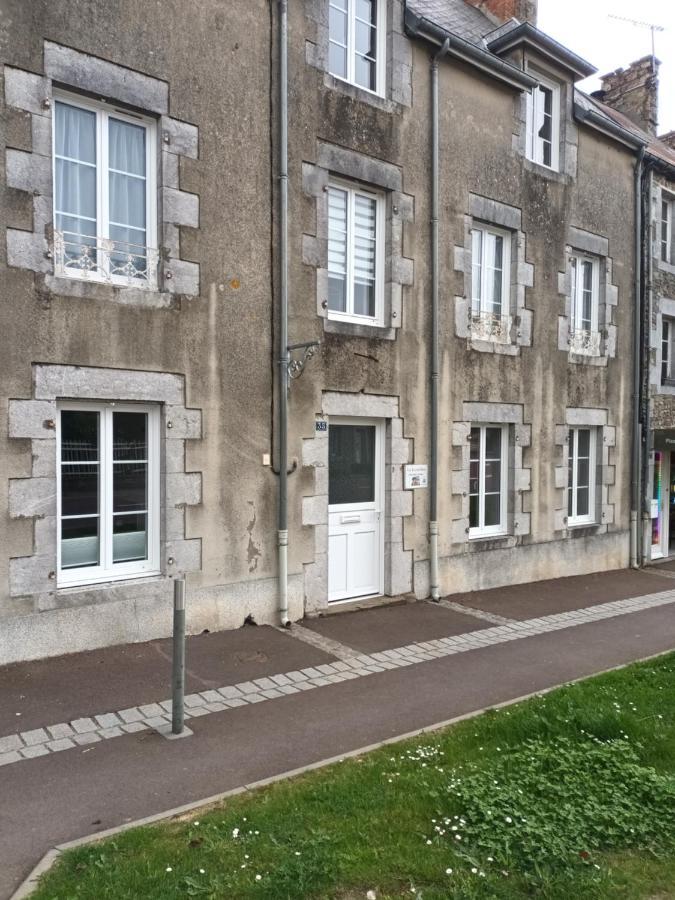 La Lendeline Hotel Saint-Sauveur-Lendelin Exterior foto